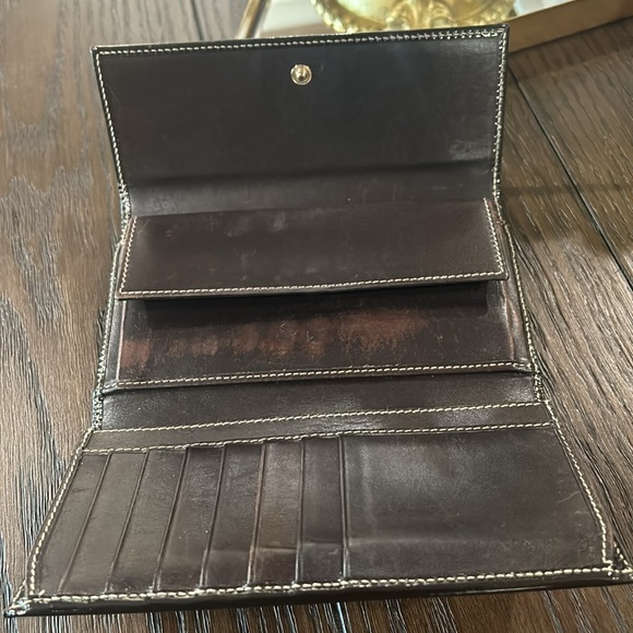 GUCCI Wallet - Picture 4 of 5